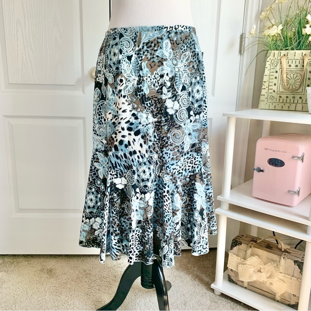 City Girl Nancy Bolen Leopard Print Mid-Length Skirt